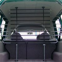 Schutzgitter zwischen Kofferraum und Fahrzeugraum